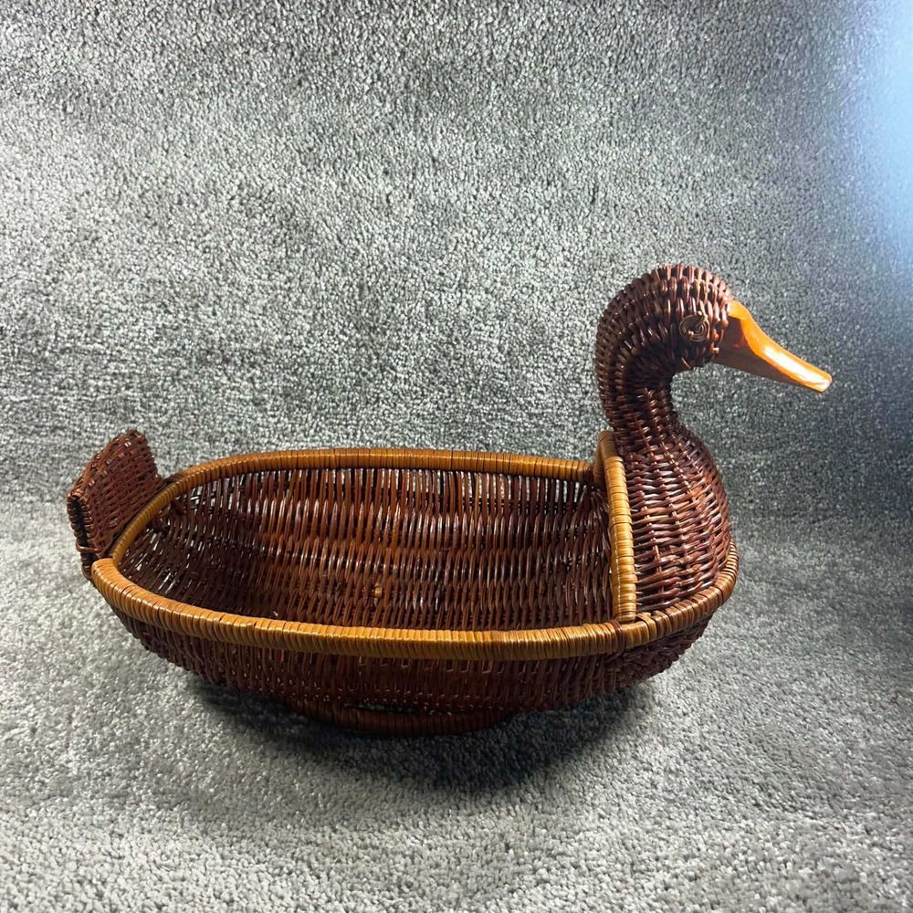 Duck Basket Brown Woven Wicker Bird Figurine Decor Cottagecore Large